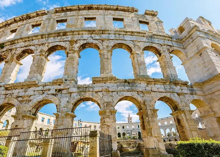 Lucija, Stinjan Semesterbostad *