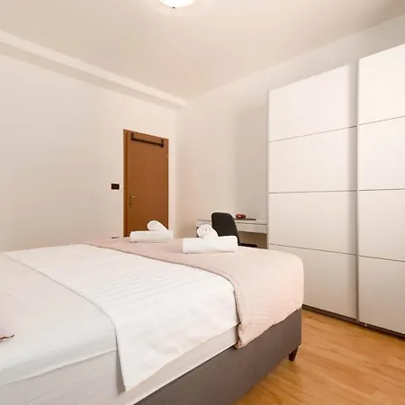 Lucija, Stinjan Prázdninový dům Pula